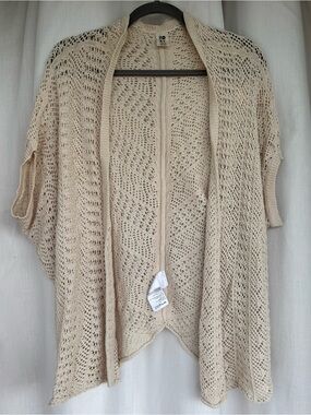 Roxy Open Knit Short Sleeve Shrug – Cream